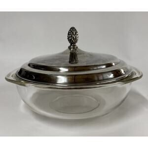 Vintage Pyrex 2 Quart 024 Casserole Dish w/ Sheffield Silverplate Cover Acorn